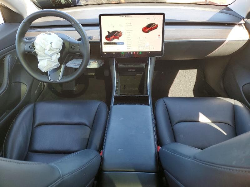 2019 TESLA MODEL 3 8