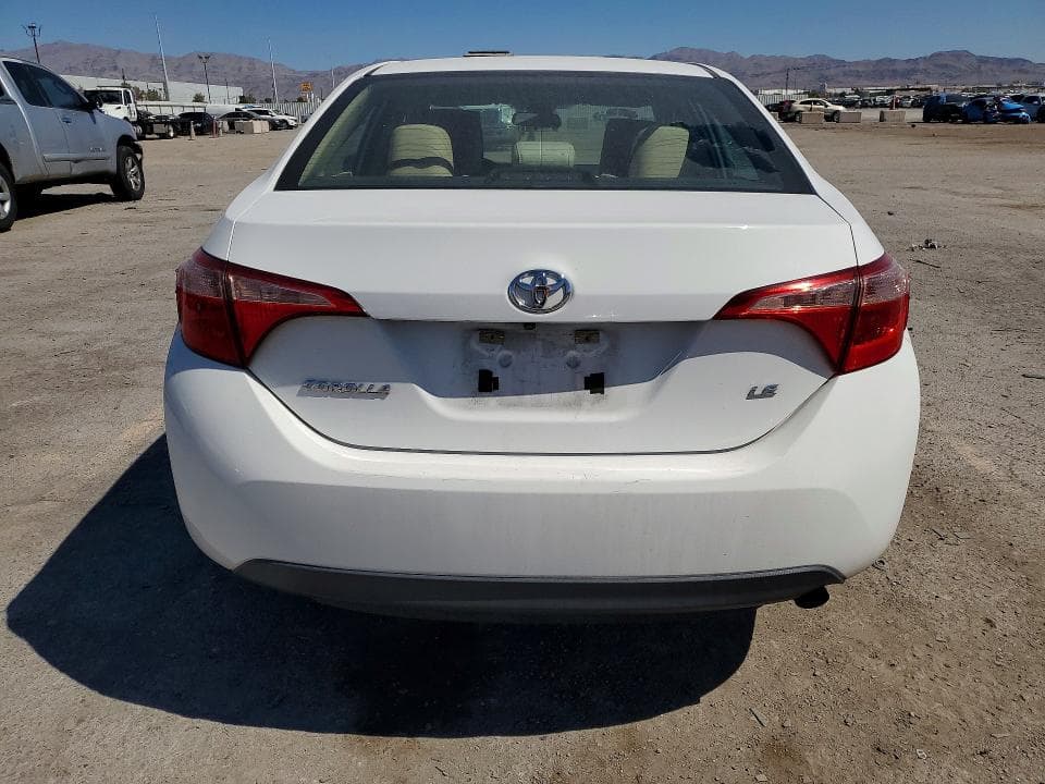 2017 TOYOTA COROLLA LE 6