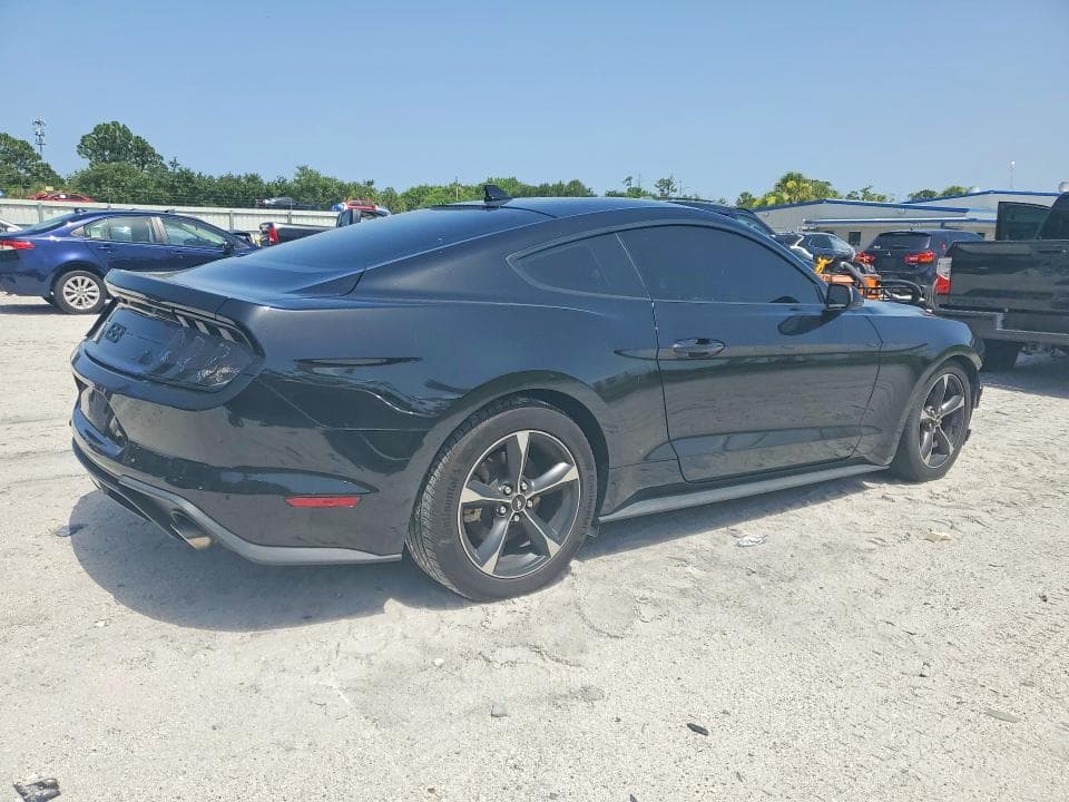 2022 FORD MUSTANG 3