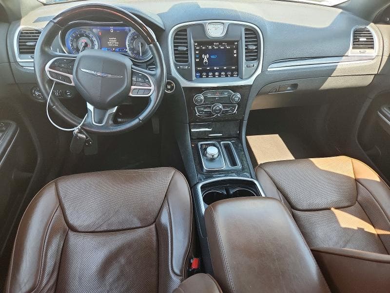 2019 CHRYSLER 300 LIMITED 8
