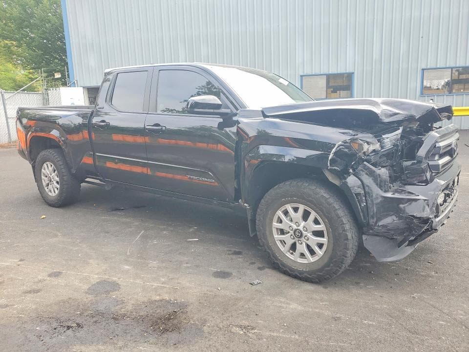 2024 TOYOTA TACOMA SR5 4