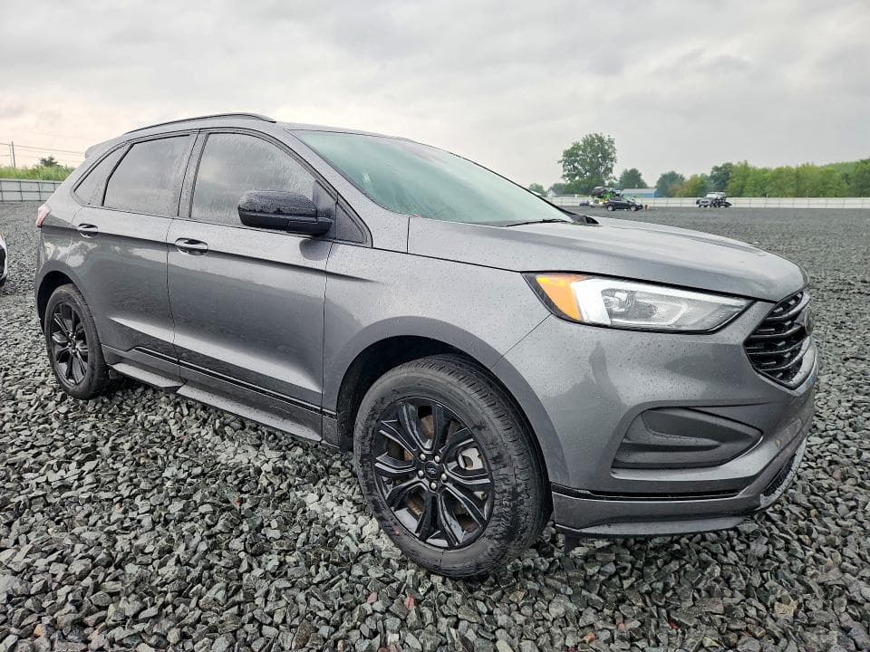 2024 FORD EDGE SE 4