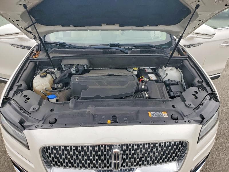 2019 LINCOLN NAUTILUS RESERVE 12