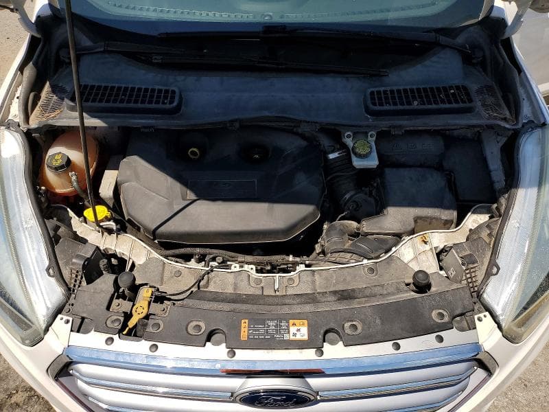 2017 FORD ESCAPE SE 12