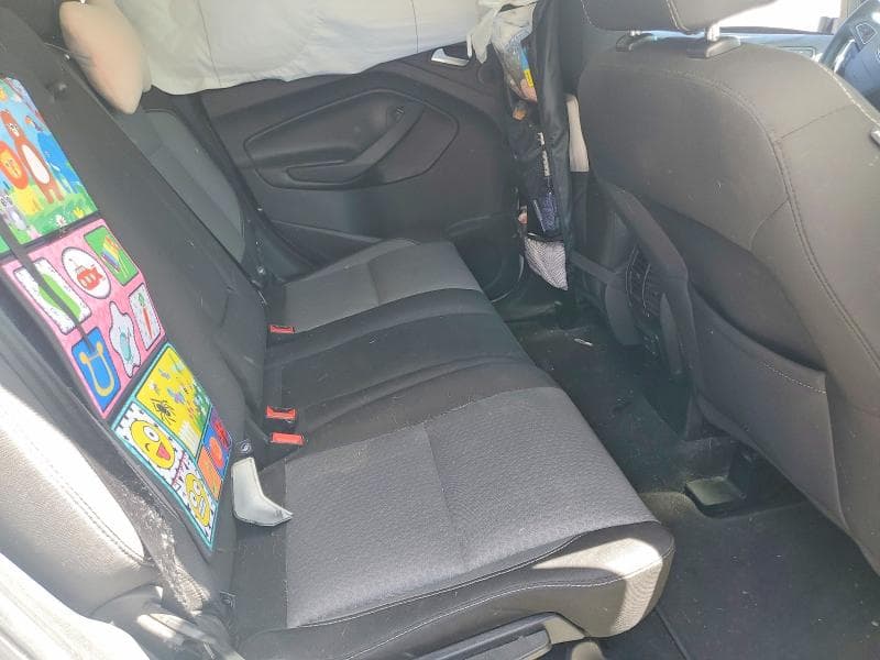 2017 FORD ESCAPE SE 11