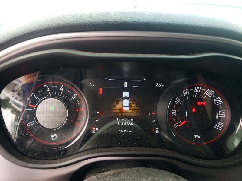 2022 DODGE CHALLENGER R/T 9