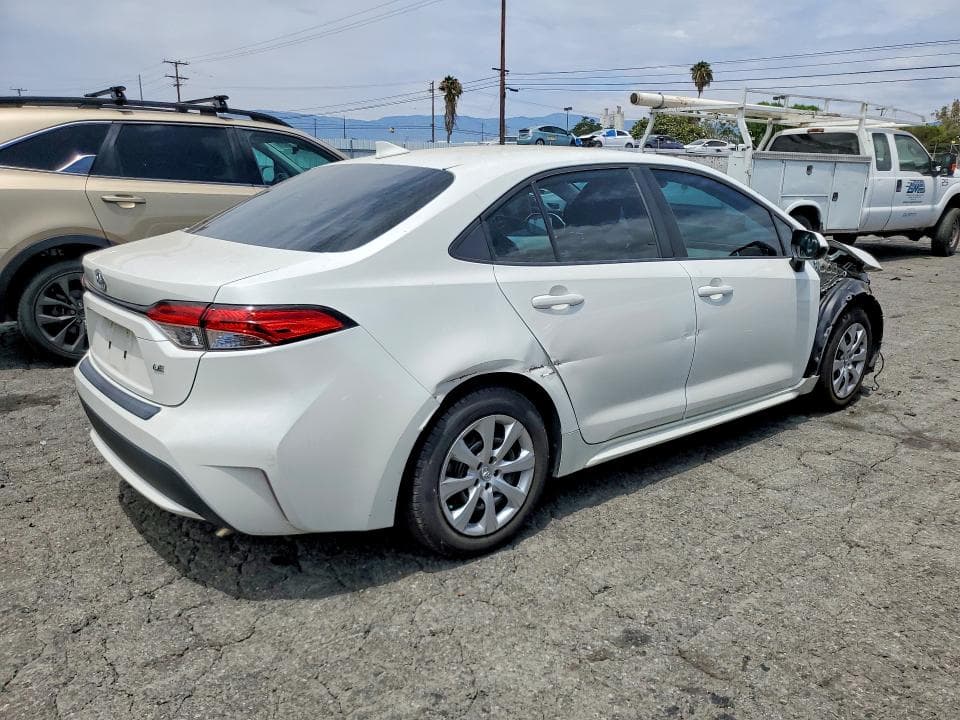 2021 TOYOTA COROLLA LE 3