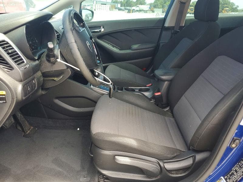 2017 KIA FORTE S 7