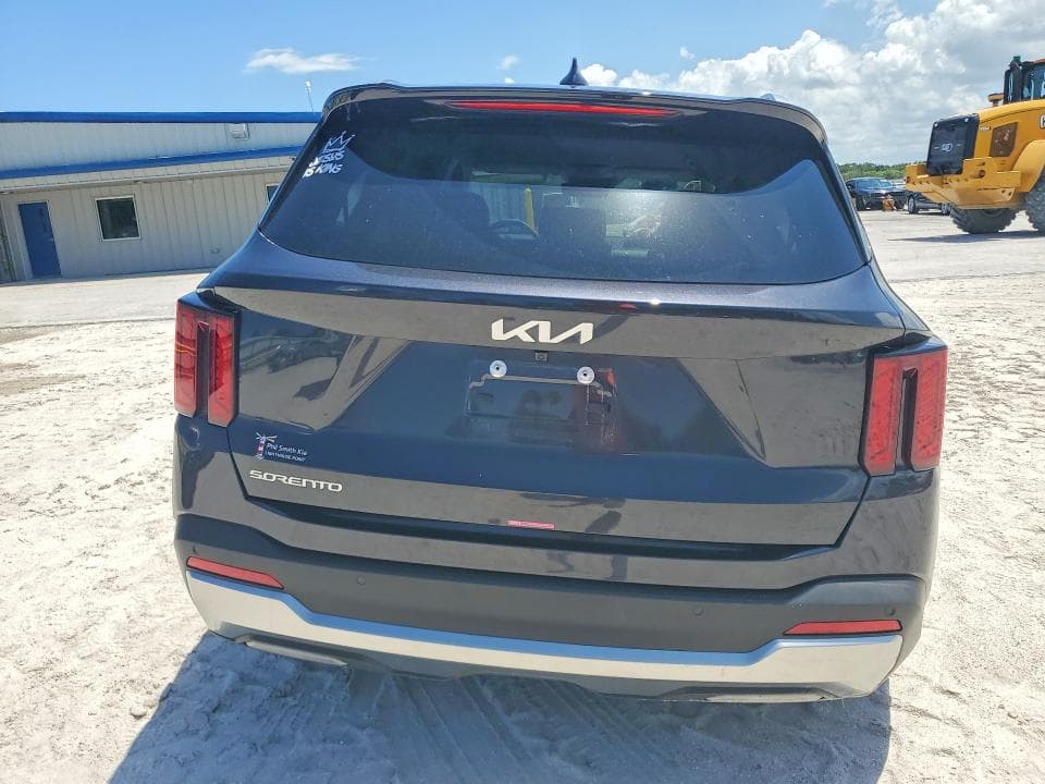 2026 KIA SORENTO S 6