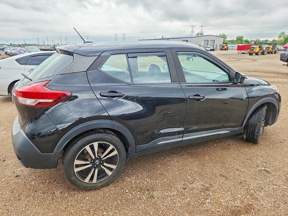 2019 NISSAN KICKS S 3