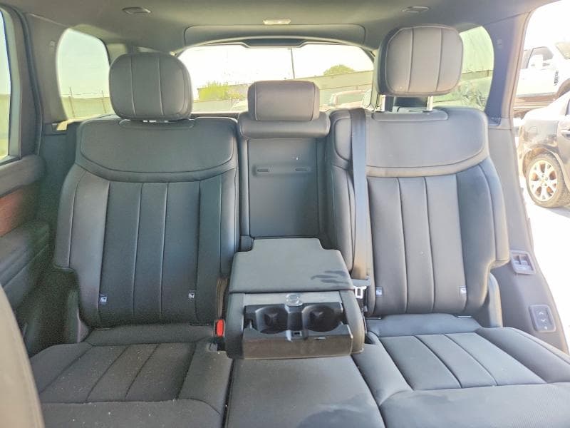 2025 LAND ROVER RANGE ROVER SE 10