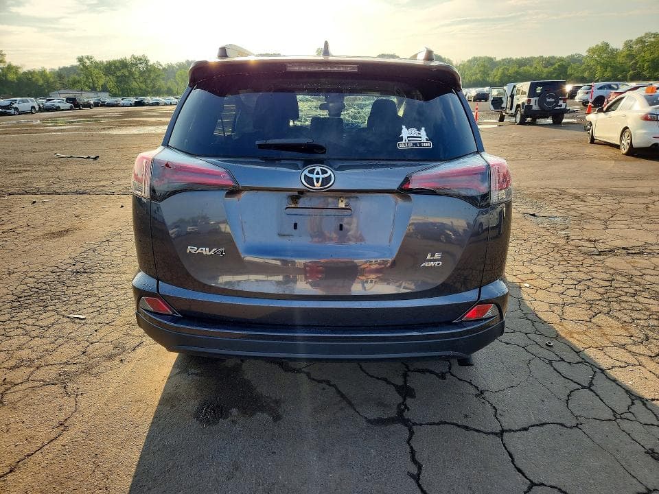 2017 TOYOTA RAV4 LE 6