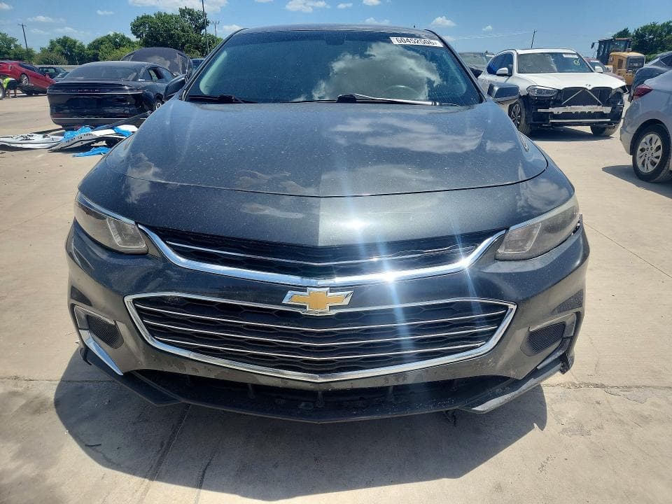 2017 CHEVROLET MALIBU LT 5