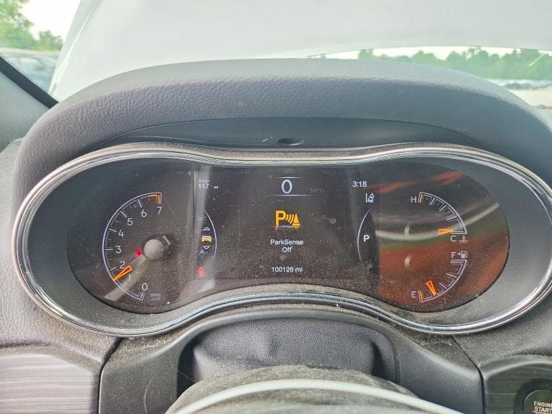 2021 JEEP GRAND CHEROKEE LAREDO 9