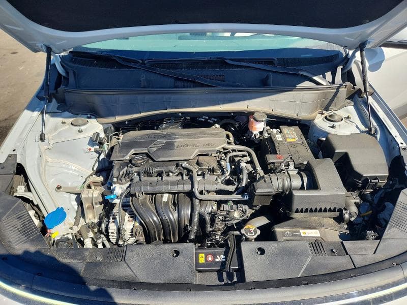 2025 HYUNDAI KONA SEL 11