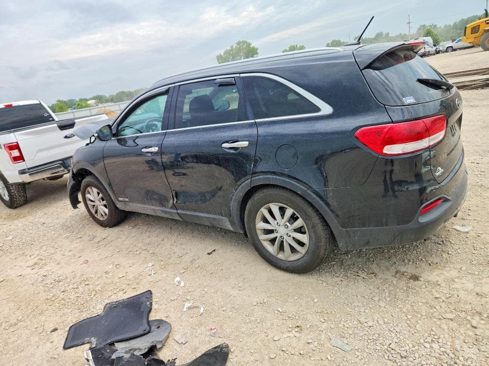 2018 KIA SORENTO LX V6 2