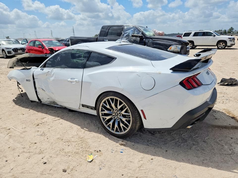 2025 FORD MUSTANG GT 2
