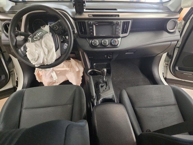 2018 TOYOTA RAV4 LE 8
