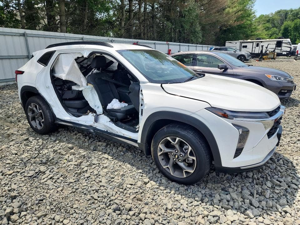 2025 CHEVROLET TRAX 1LT 4