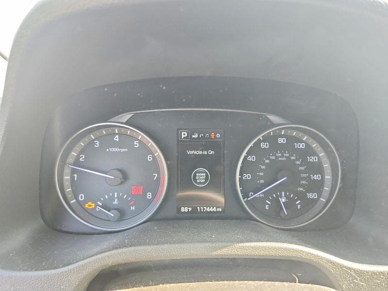 2017 HYUNDAI ELANTRA LIMITED 9