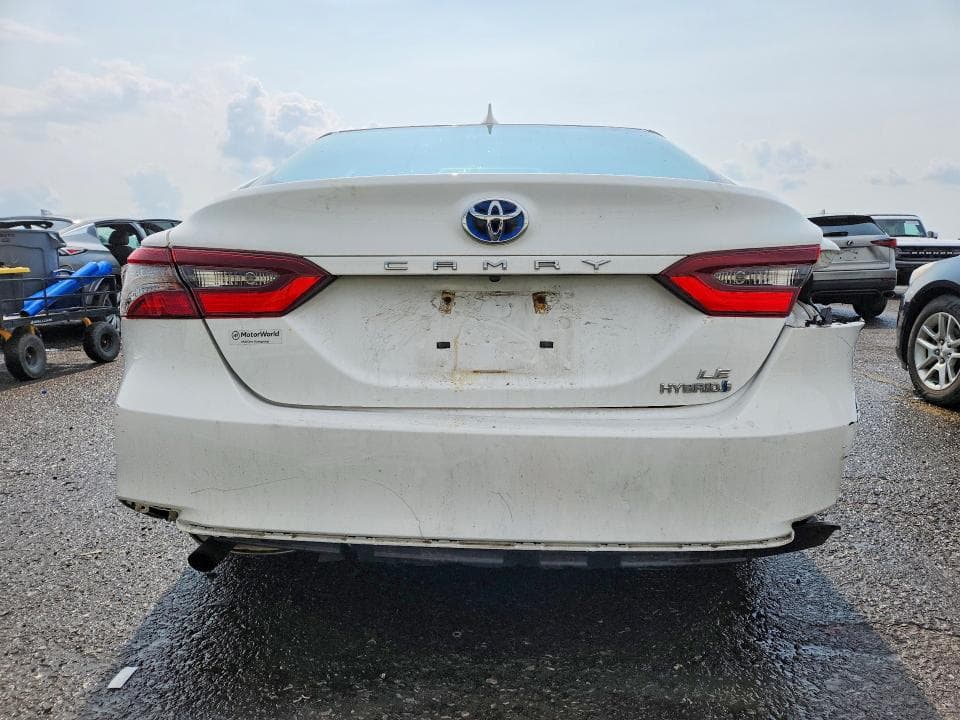 2021 TOYOTA CAMRY LE 6