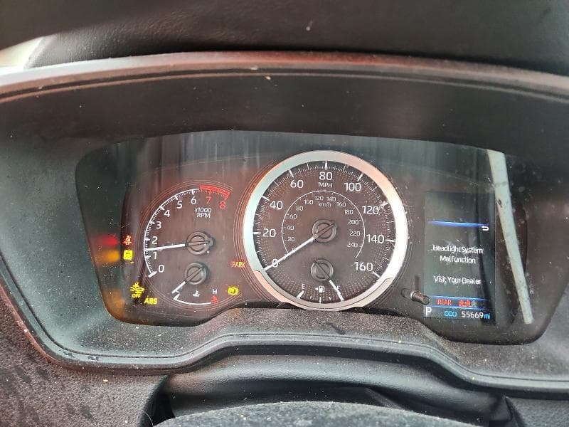 2021 TOYOTA COROLLA LE 9