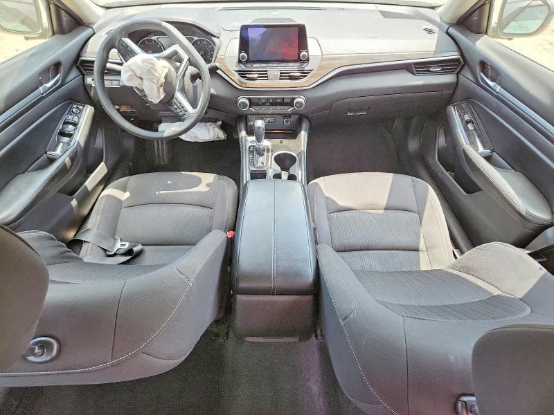 2023 NISSAN ALTIMA SV 8