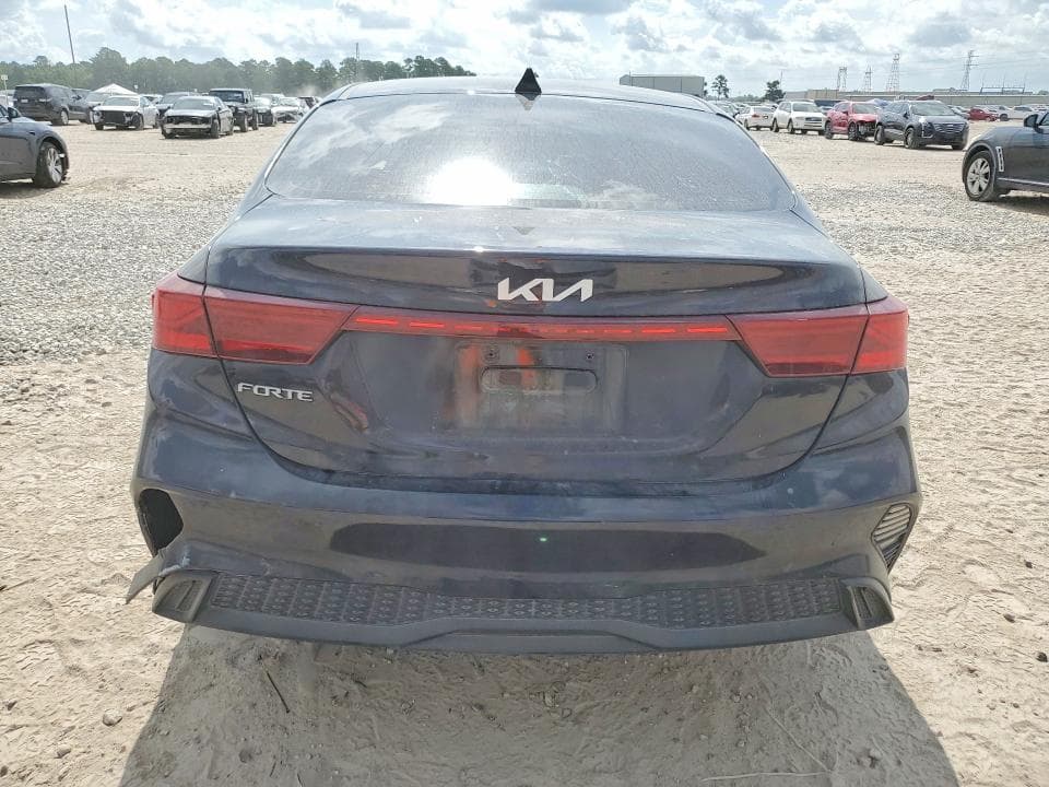 2022 KIA FORTE LXS 6