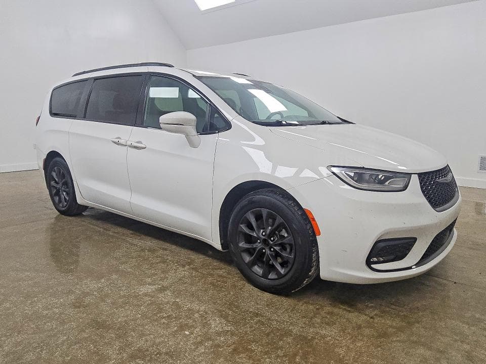 2021 CHRYSLER PACIFICA TOURING 4