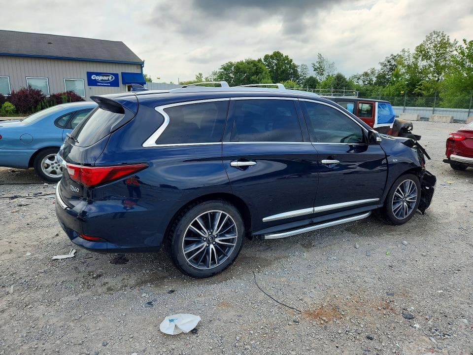 2017 INFINITI QX60 BASE 3