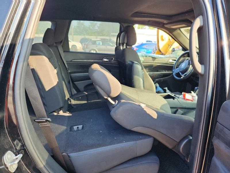 2019 JEEP GRAND CHEROKEE LAREDO 11