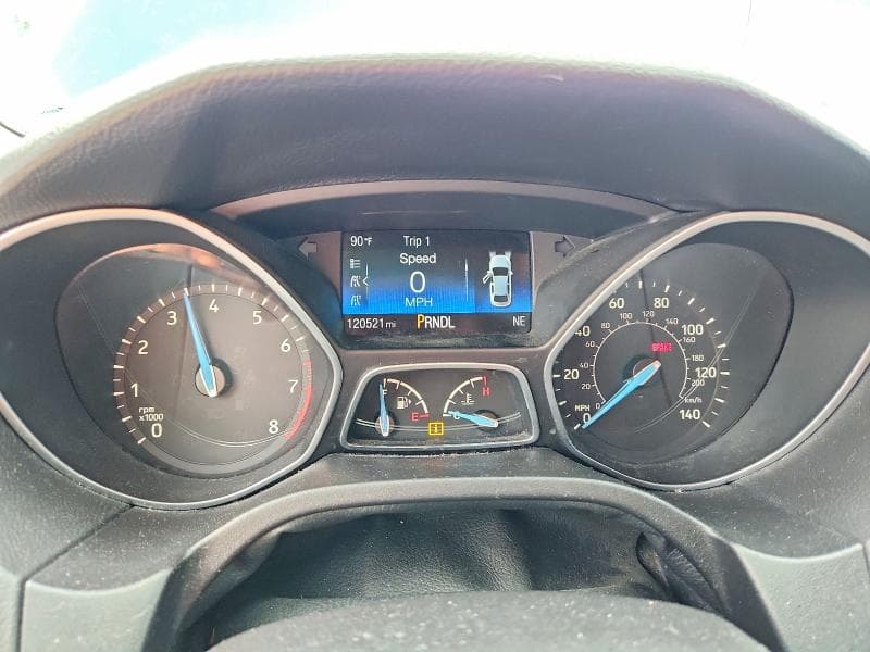 2017 FORD FOCUS SEL 9