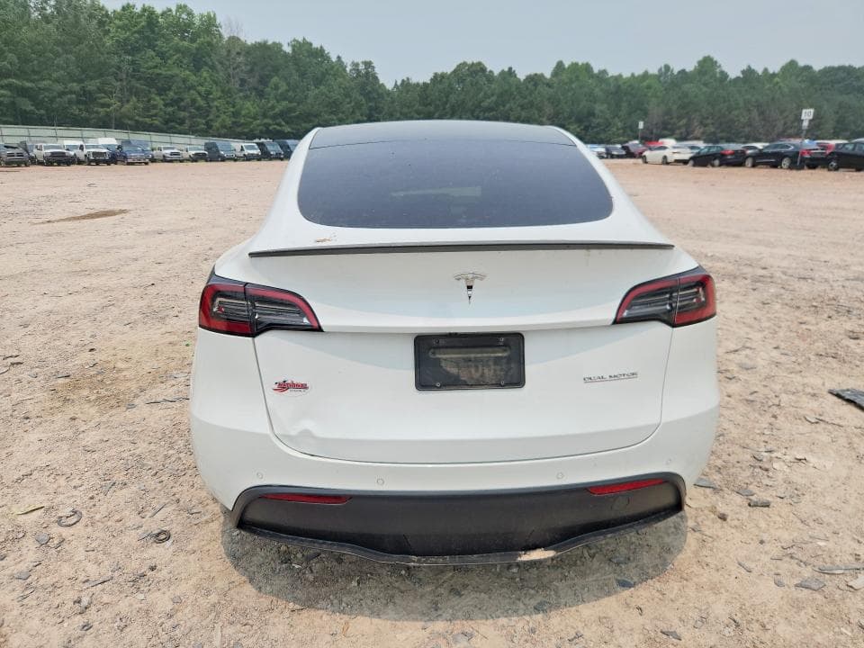 2021 TESLA MODEL Y 6