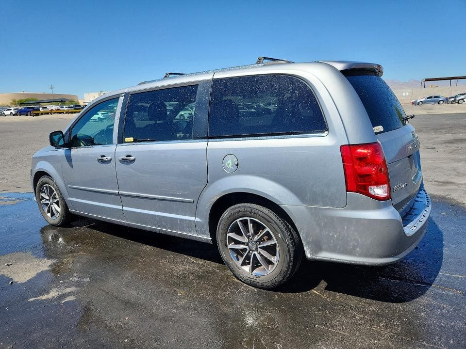 2017 DODGE GRAND CARAVAN SXT 2