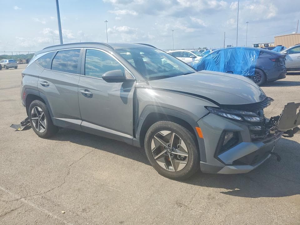 2025 HYUNDAI TUCSON SEL 4
