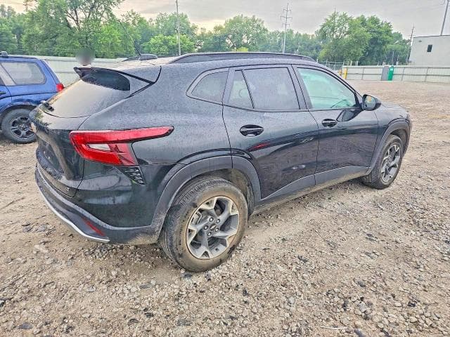 2024 CHEVROLET TRAX 1LT 3
