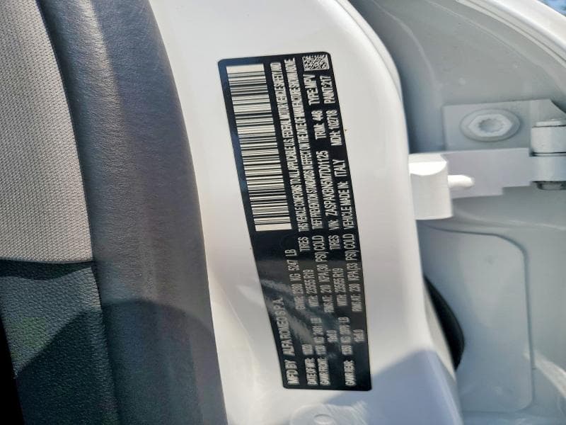 2021 ALFA ROMEO STELVIO TI 12