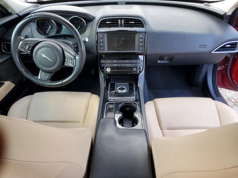2017 JAGUAR XE 8