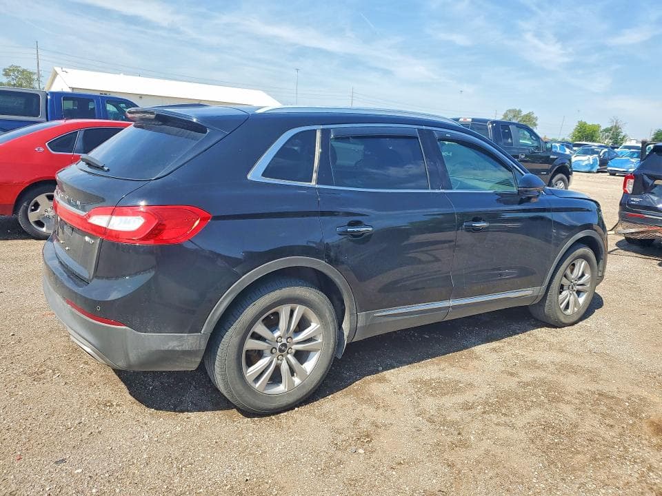 2017 LINCOLN MKX PREMIERE 3