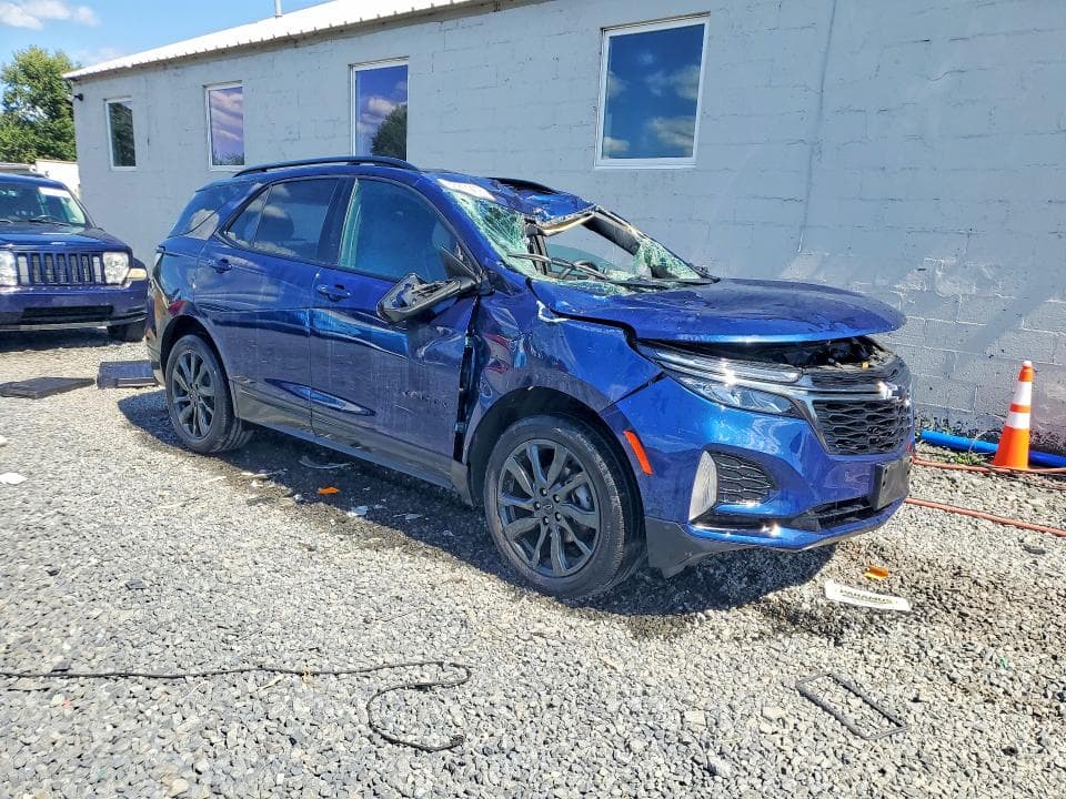 2023 CHEVROLET EQUINOX RS 4