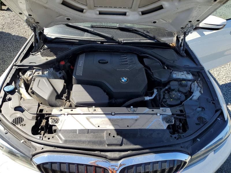 2019 BMW 330I 11