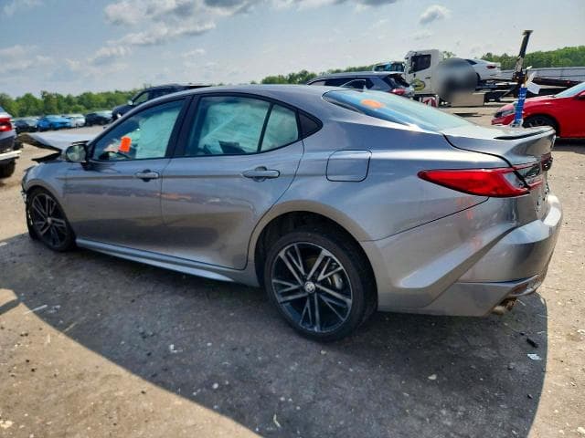 2025 TOYOTA CAMRY XSE 2