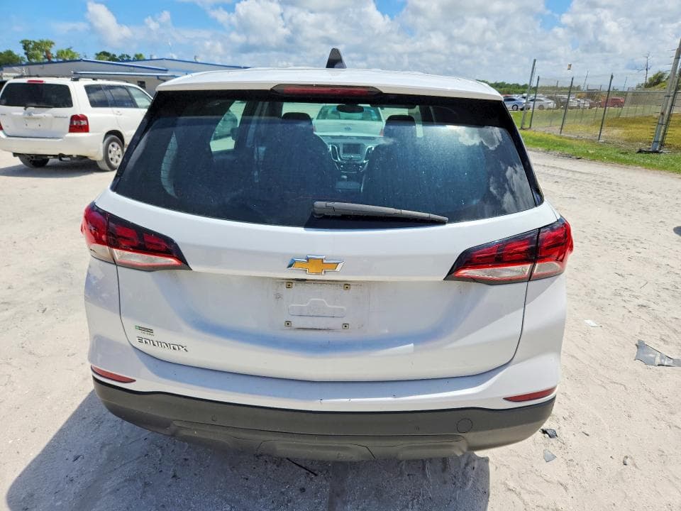 2022 CHEVROLET EQUINOX LS 6