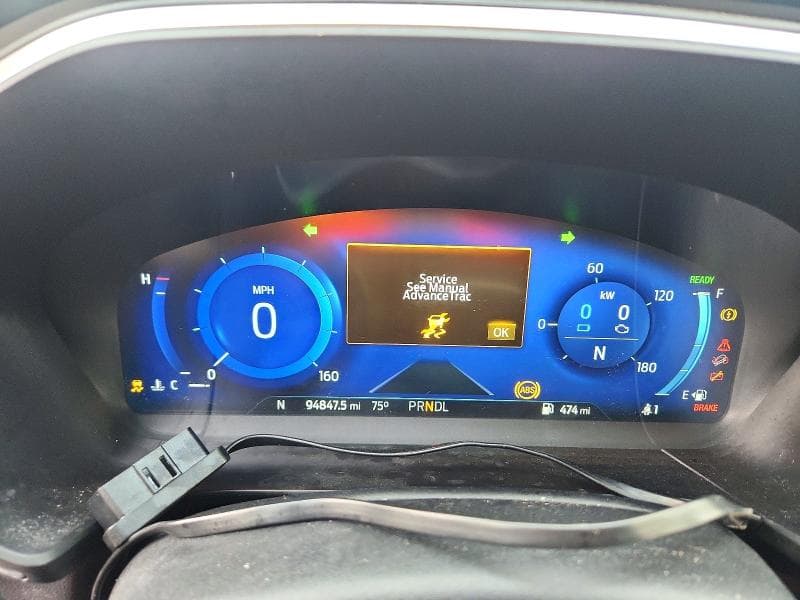 2020 FORD ESCAPE TITANIUM 9