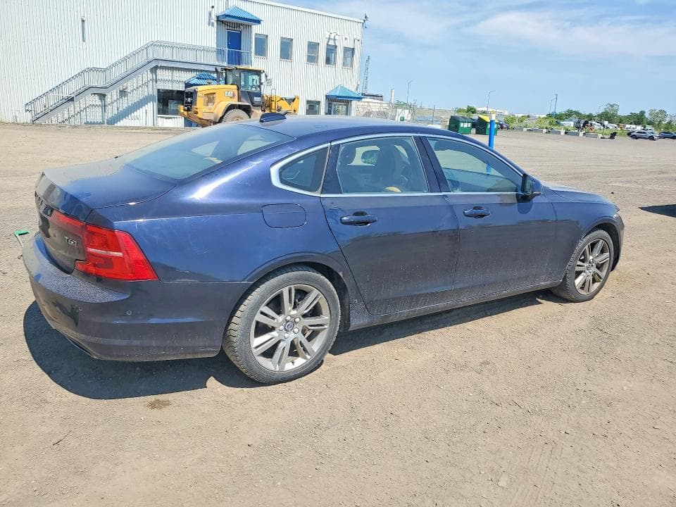 2017 VOLVO S90 T6 MOMENTUM 3
