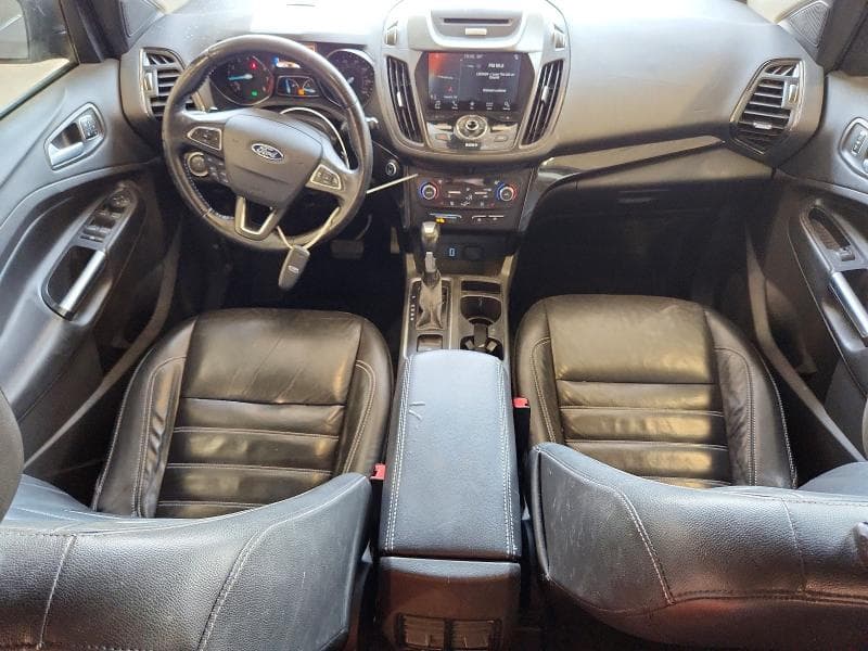 2017 FORD ESCAPE TITANIUM 8