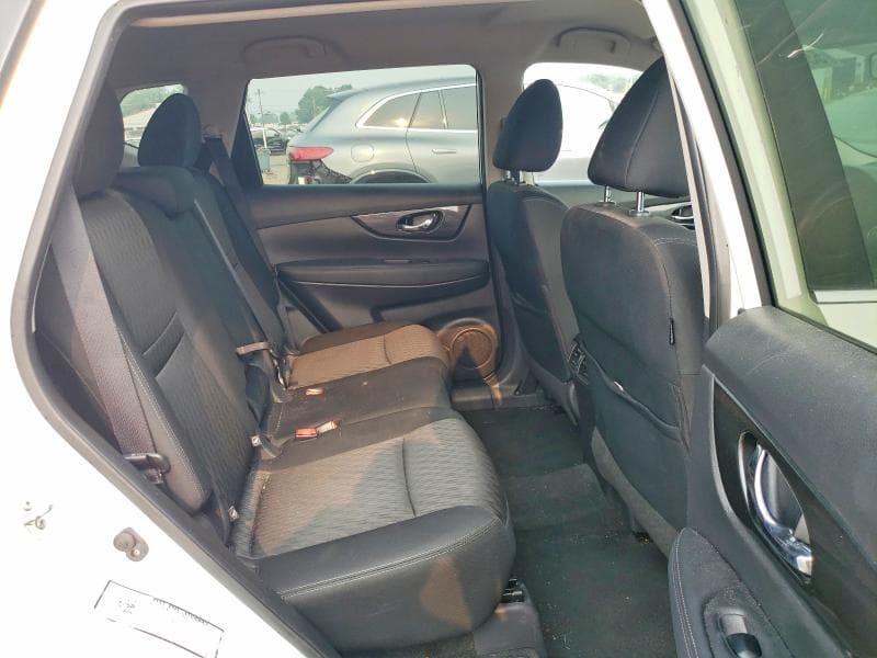 2019 NISSAN ROGUE SV 11