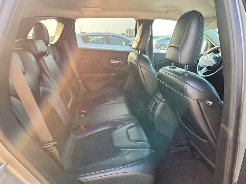 2019 JEEP CHEROKEE LATITUDE PLUS 11