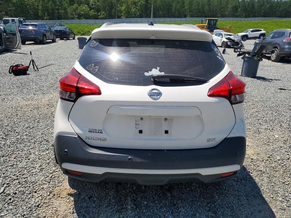 2020 NISSAN KICKS SR 6