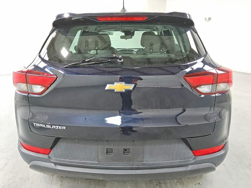 2021 CHEVROLET TRAILBLAZER LS 6